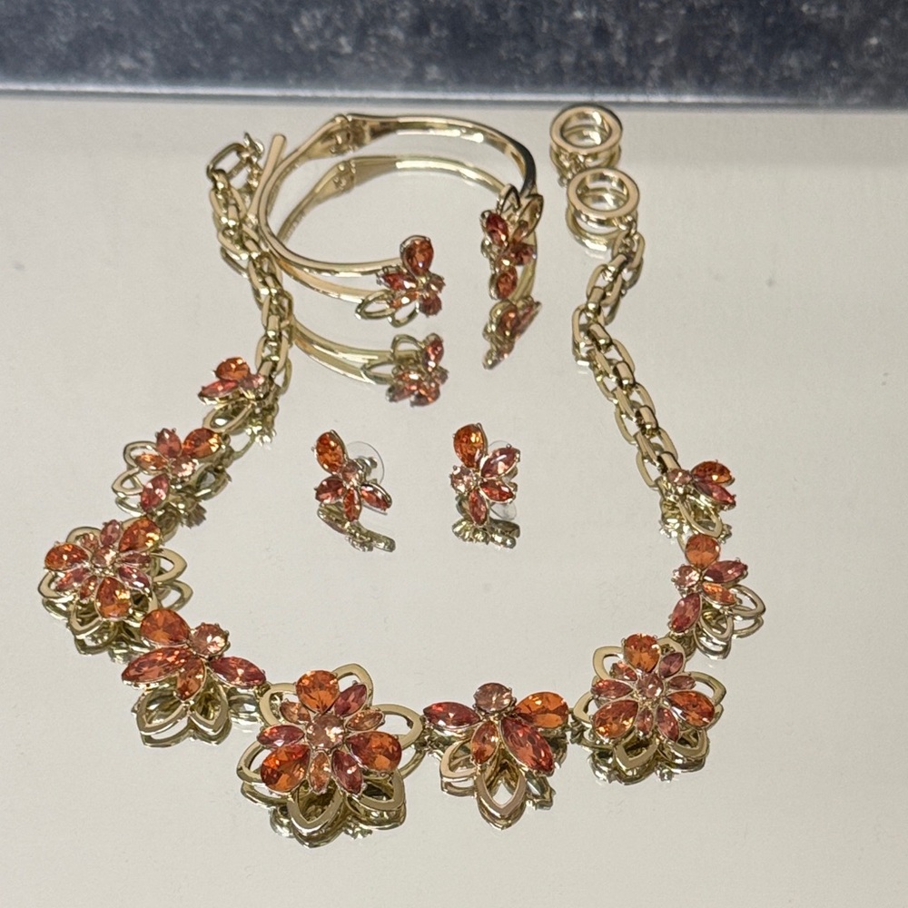 Gold Floral set‎ with Orange Accents
